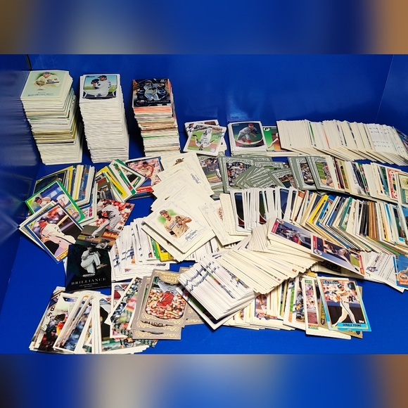 Topps Chrome base #200 huge baseball card lot mini Coin, possible hof or… - Picture 11 of 16